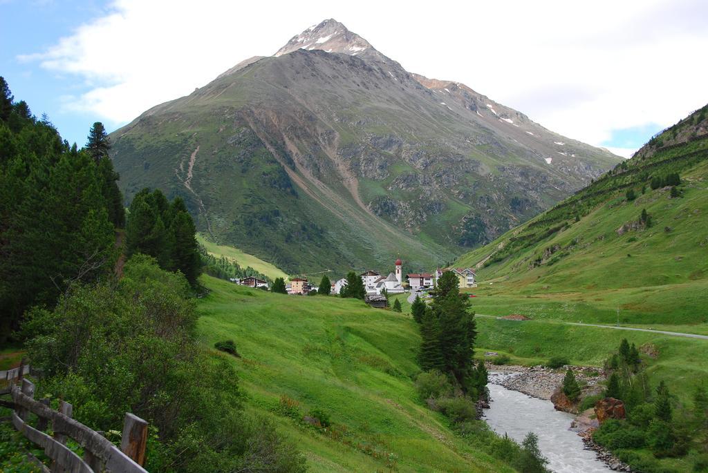Appartment Venter Bergwelt Bagian luar foto